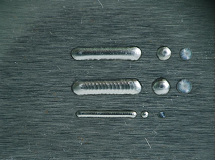 <a href='http://www.hjwhy.com/product/3.htm' class='text_a'>模具激光焊機</a>修復鏡面模具效果